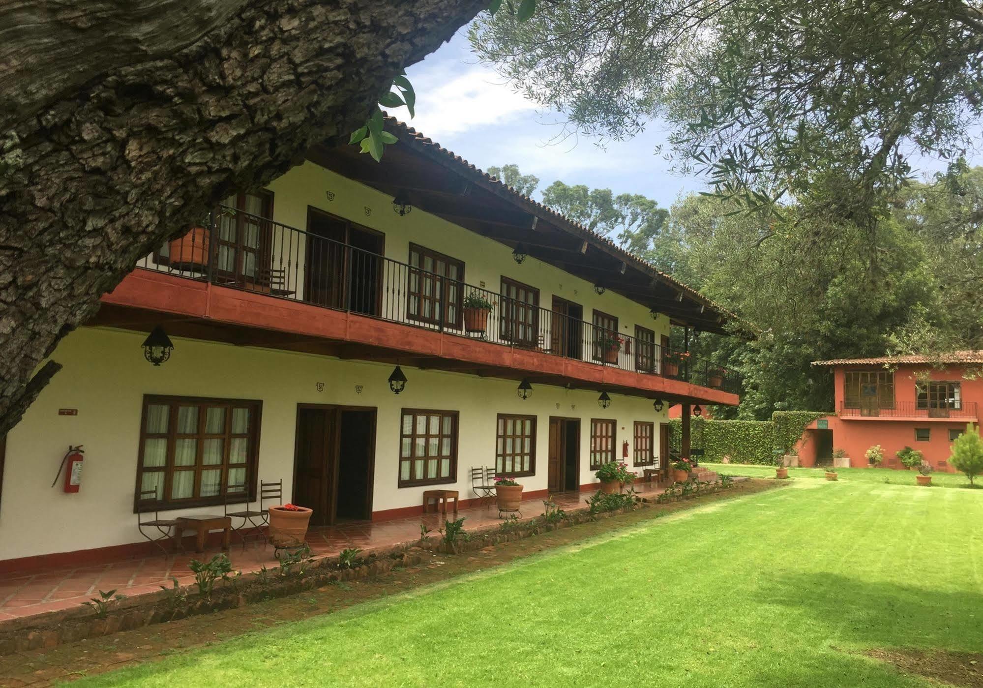Hosteria San Felipe Pátzcuaro 外观 照片